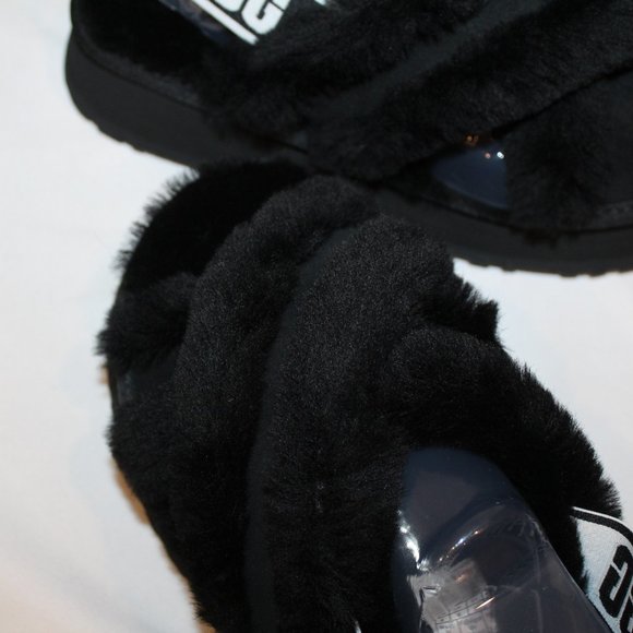 NIB UGG CRISS CROSS PLATFORM SHEARLING SLIDE SLIPPER SANDALS BLACK WHITE - Picture 7 of 7